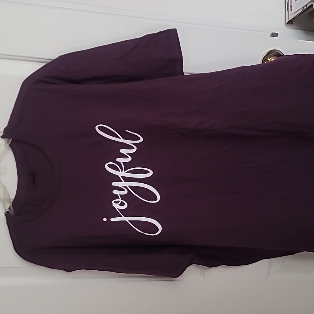 Unisex "joyful" t-shirt